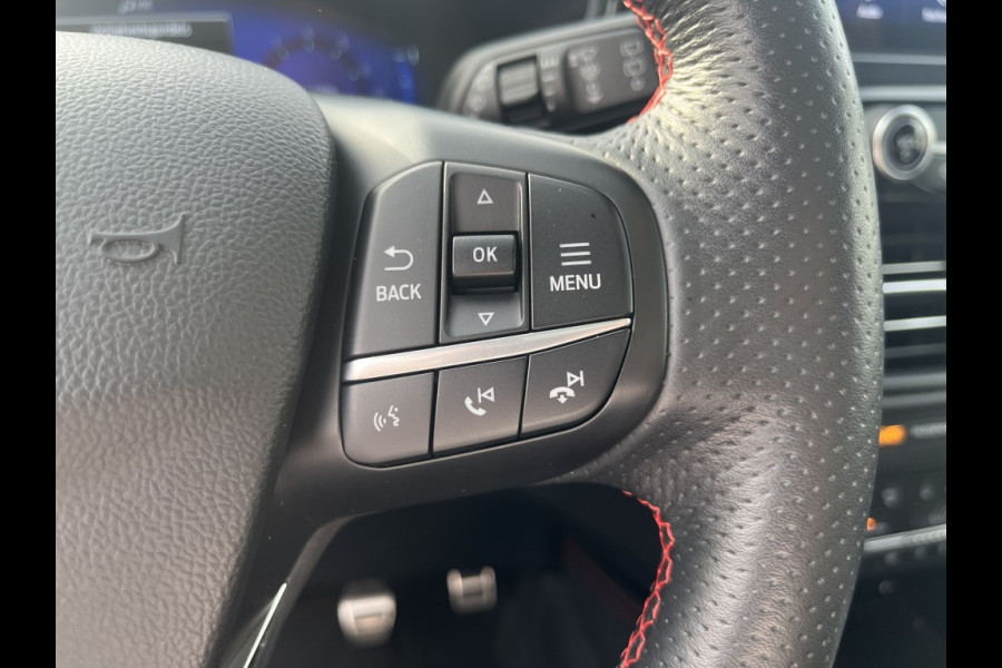 Ford Kuga 1.5 EcoB. ST-Line X *TREKHAAK*WINTERPACK*PAN.DAK*ADATIVE C.C.*CA