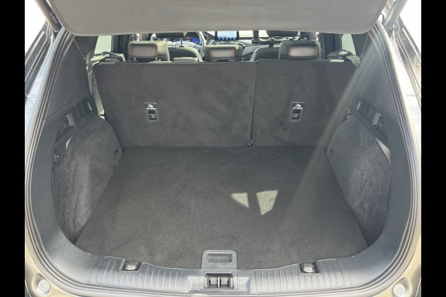 Ford Kuga 1.5 EcoB. ST-Line X *TREKHAAK*WINTERPACK*PAN.DAK*ADATIVE C.C.*CA