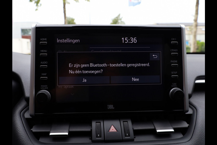 Toyota RAV4 2.5 Plug-in Hybride Bi-Tone+ | Head-up | Panoramadak | Stoelvent
