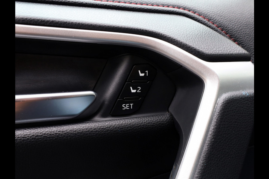 Toyota RAV4 2.5 Plug-in Hybride Bi-Tone+ | Head-up | Panoramadak | Stoelvent