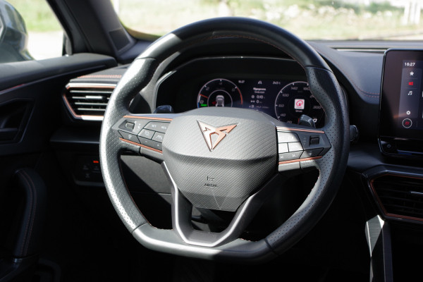CUPRA Formentor 1.4 TSI e-Hybrid Essential, Carplay, Camera, Adap. Cruise Control