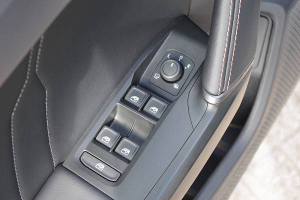 CUPRA Formentor 1.4 TSI e-Hybrid Essential, Carplay, Camera, Adap. Cruise Control