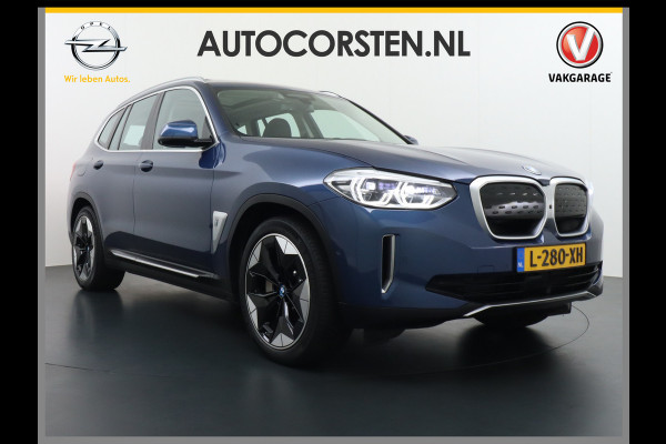 BMW iX3 High Executive 80kWh Leder Adap.Cruise Apple Carplay Android Auto Navi Ecc 360°Camera Panoramaschuifdak Harman&Kardon®SurroundSo Stoelverwarming Parkeer+Achteruitrij assistent Led Origineel Nederlandse Auto Zeer compleet!