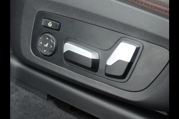 BMW iX3 High Executive 80kWh Leder Adap.Cruise Apple Carplay Android Auto Navi Ecc 360°Camera Panoramaschuifdak Harman&Kardon®SurroundSo Stoelverwarming Parkeer+Achteruitrij assistent Led Origineel Nederlandse Auto Zeer compleet!