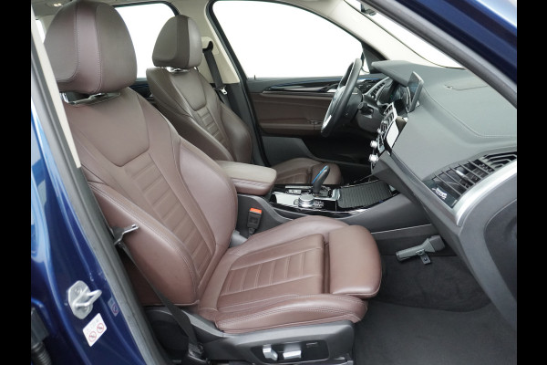 BMW iX3 High Executive 80kWh Leder Adap.Cruise Apple Carplay Android Auto Navi Ecc 360°Camera Panoramaschuifdak Harman&Kardon®SurroundSo Stoelverwarming Parkeer+Achteruitrij assistent Led Origineel Nederlandse Auto Zeer compleet!