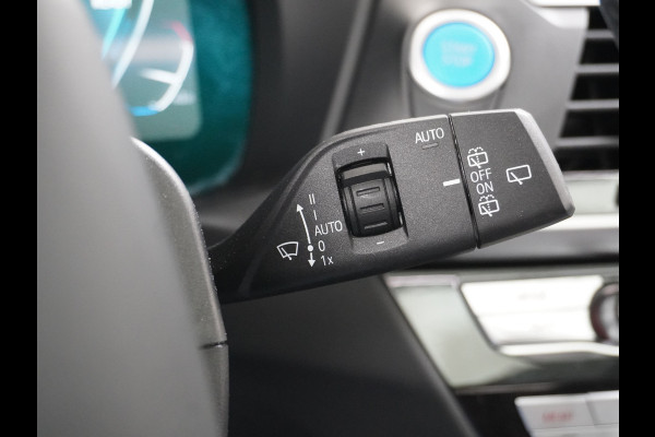 BMW iX3 High Executive 80kWh Leder Adap.Cruise Apple Carplay Android Auto Navi Ecc 360°Camera Panoramaschuifdak Harman&Kardon®SurroundSo Stoelverwarming Parkeer+Achteruitrij assistent Led Origineel Nederlandse Auto Zeer compleet!