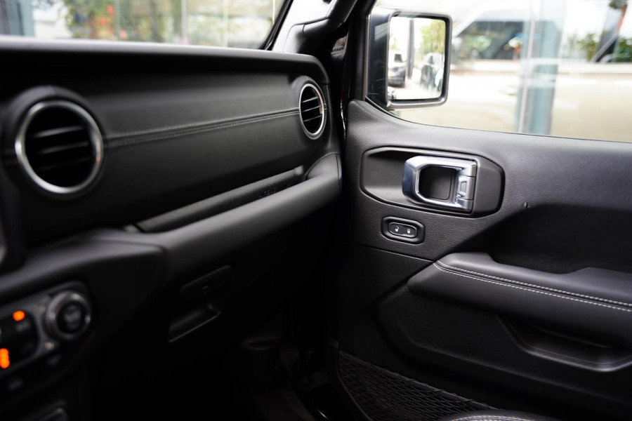 Jeep Wrangler Unlimited 4xe 380 Sahara BTW