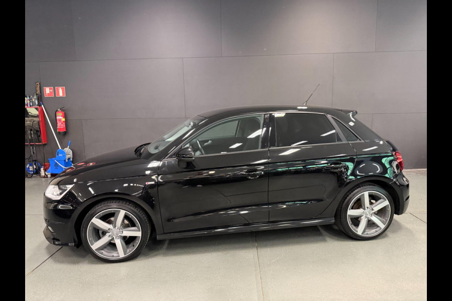 Audi A1 Sportback 1.0 TFSI Sport S line Edition 17'' BLACK-LINE NAVI/ECC/PDC/DSG///