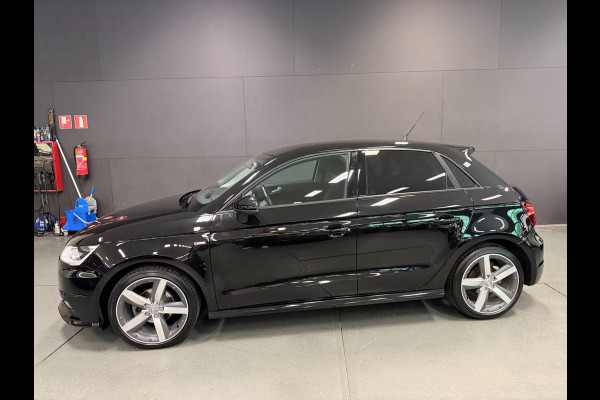 Audi A1 Sportback 1.0 TFSI Sport S line Edition 17'' BLACK-LINE NAVI/ECC/PDC/DSG///