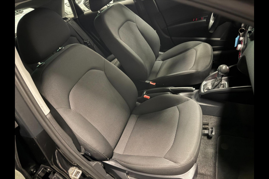 Audi A1 Sportback 1.0 TFSI Sport S line Edition 17'' BLACK-LINE NAVI/ECC/PDC/DSG///