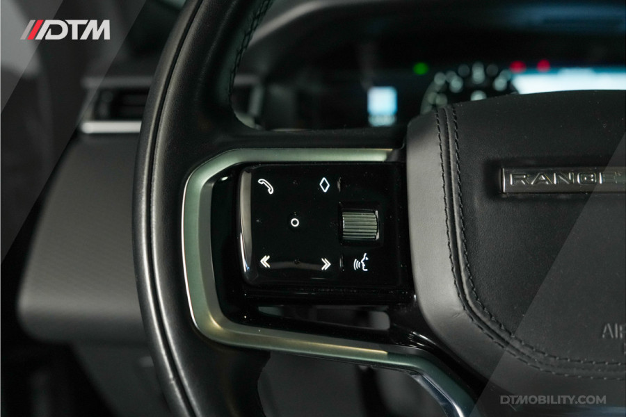 Land Rover Range Rover Velar 2.0 P400e | Panoramadak | Lederen Bekleding | 3D Camera | Meridian Audio |