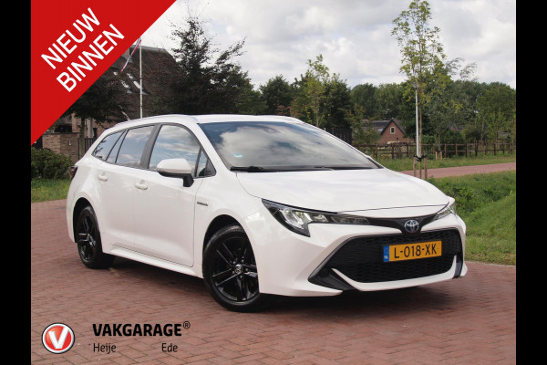 Toyota Corolla Touring Sports 1.8 Hybrid Black Style-pakket | 17 Inch | Camera | Apple Carplay | Cruise Control | NL-Auto |