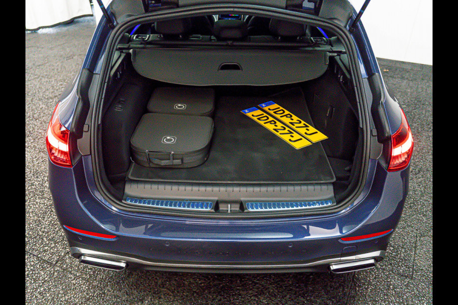 Mercedes-Benz C-Klasse C 300e AMG Line | Pano | Carplay | Digital Light | Leder