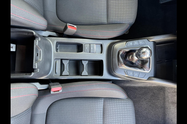 Ford FOCUS Wagon 1.0 EcoBoost Hybrid Active X Business Cruise control Climate control Stoel/Stuurverwarming Apple / Android Camera