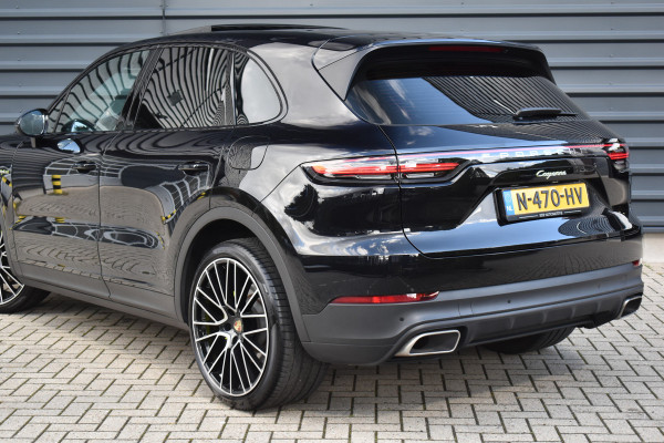 Porsche Cayenne 3.0 E-Hybrid 462pk | Panoramadak | Sport Chrono | 22'' RS Spyder Design | PASM | Orig. NL |