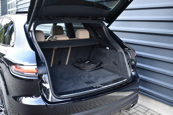 Porsche Cayenne 3.0 E-Hybrid 462pk | Panoramadak | Sport Chrono | 22'' RS Spyder Design | PASM | Orig. NL |
