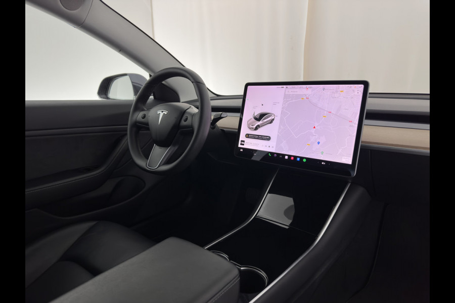Tesla Model 3 Standard RWD Plus 60 kWh [ 3-Fase ] (INCL-BTW) Aut. *PANO | AUTO-PILOT | LUXURY-LEATHER | KEYLESS | FULL-LED | MEMORY-PACK | SURROUND-VIEW | DAB | CARPLAY | DIGI-COCKPIT | LANE-ASSIST | COMFORT-SEATS | 18"ALU*