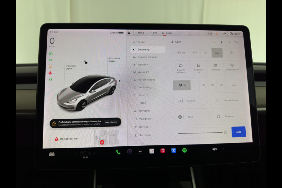 Tesla Model 3 Standard RWD Plus 60 kWh [ 3-Fase ] (INCL-BTW) Aut. *PANO | AUTO-PILOT | LUXURY-LEATHER | KEYLESS | FULL-LED | MEMORY-PACK | SURROUND-VIEW | DAB | CARPLAY | DIGI-COCKPIT | LANE-ASSIST | COMFORT-SEATS | 18"ALU*