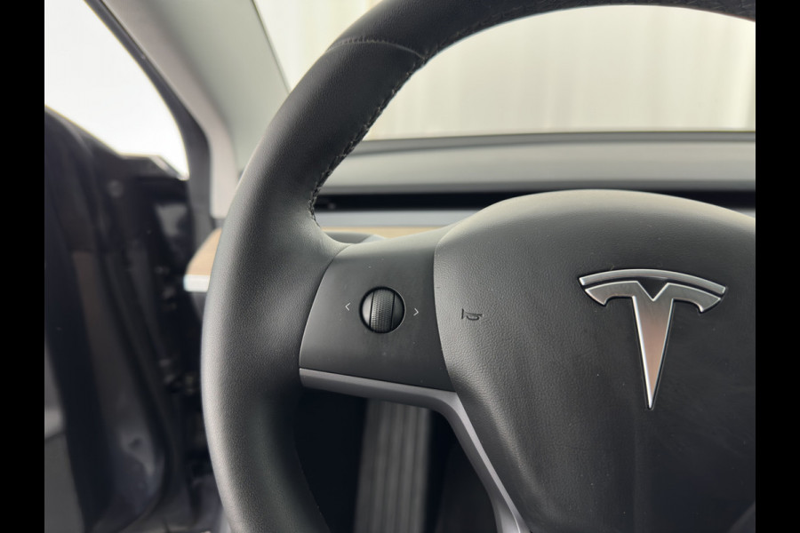 Tesla Model 3 Standard RWD Plus 60 kWh [ 3-Fase ] (INCL-BTW) Aut. *PANO | AUTO-PILOT | LUXURY-LEATHER | KEYLESS | FULL-LED | MEMORY-PACK | SURROUND-VIEW | DAB | CARPLAY | DIGI-COCKPIT | LANE-ASSIST | COMFORT-SEATS | 18"ALU*