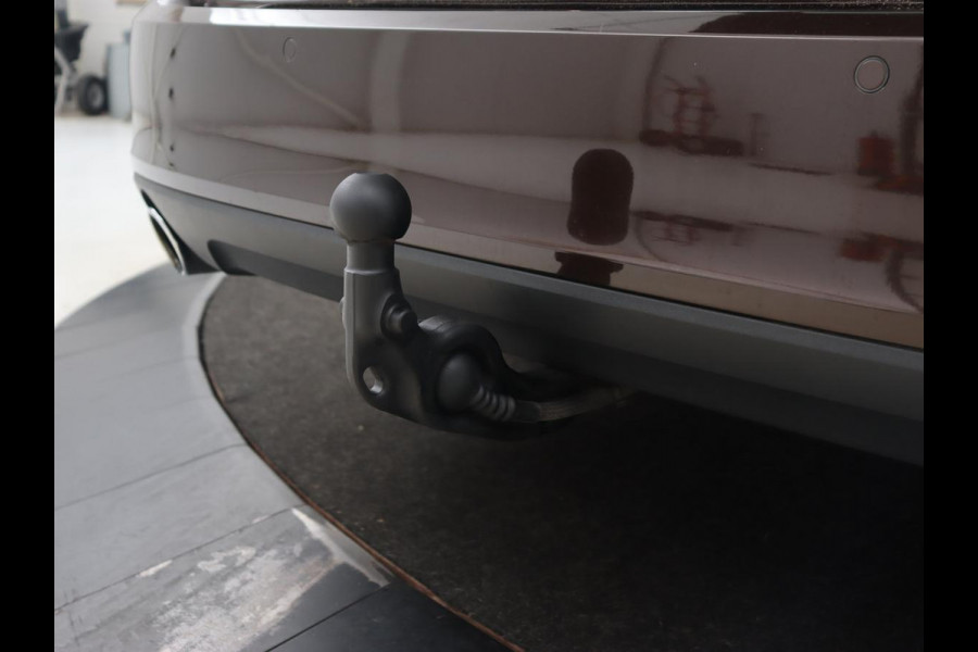 Volvo V90 2.0 D4 Momentum | Trekhaak | Carplay | Camera | Stoelverwarming | Automaat | Adaptive cruise | Pilot assist | Leder | LED | Navigatie | Head-up display