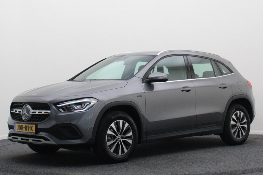 Mercedes-Benz GLA 250 e Business Solution Luxury Limited LED, Virtual Cockpit, Camera, Navigatie, Lane Assist, DAB