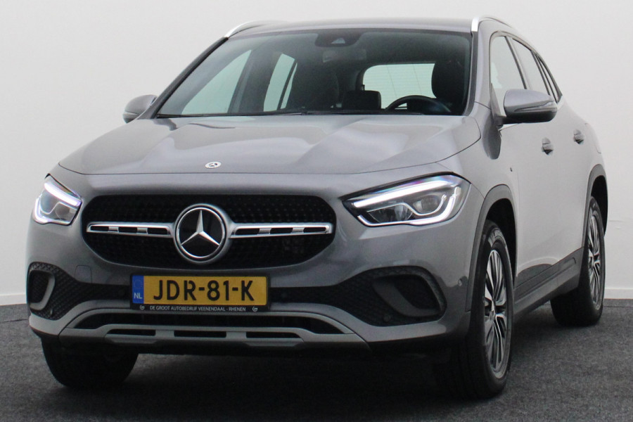 Mercedes-Benz GLA 250 e Business Solution Luxury Limited LED, Virtual Cockpit, Camera, Navigatie, Lane Assist, DAB