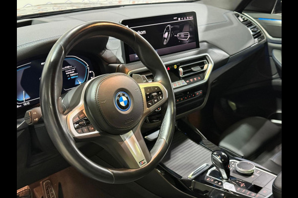 BMW X3 XDrive30e High Executive M-Sport | Pano | 360 Camera | Memory | Led BMW X3 XDrive30e High Executive M-Sport | Pano | 360 Camera | Memory | Led