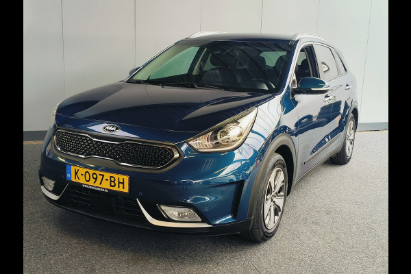 Kia Niro 1.6 GDi Hybrid DynamicLine Travel Connect Rijklaar + 12 maanden Bovag-garantie Henk Jongen Auto's in Helmond,  al 50 jaar service zoals 't hoort!