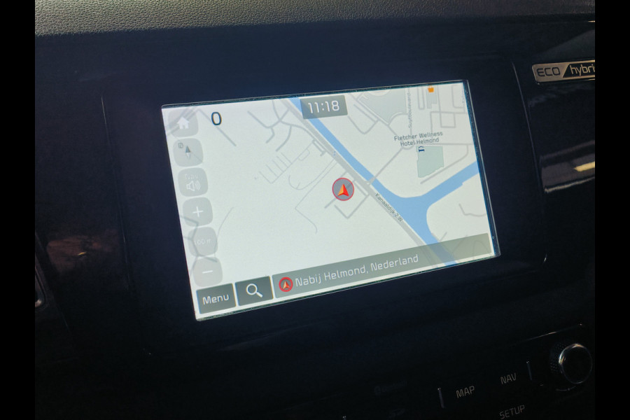 Kia Niro 1.6 GDi Hybrid DynamicLine Travel Connect Rijklaar + 12 maanden Bovag-garantie Henk Jongen Auto's in Helmond,  al 50 jaar service zoals 't hoort!