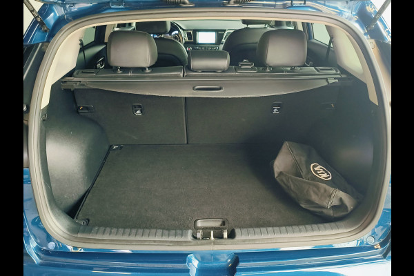 Kia Niro 1.6 GDi Hybrid DynamicLine Travel Connect Rijklaar + 12 maanden Bovag-garantie Henk Jongen Auto's in Helmond,  al 50 jaar service zoals 't hoort!