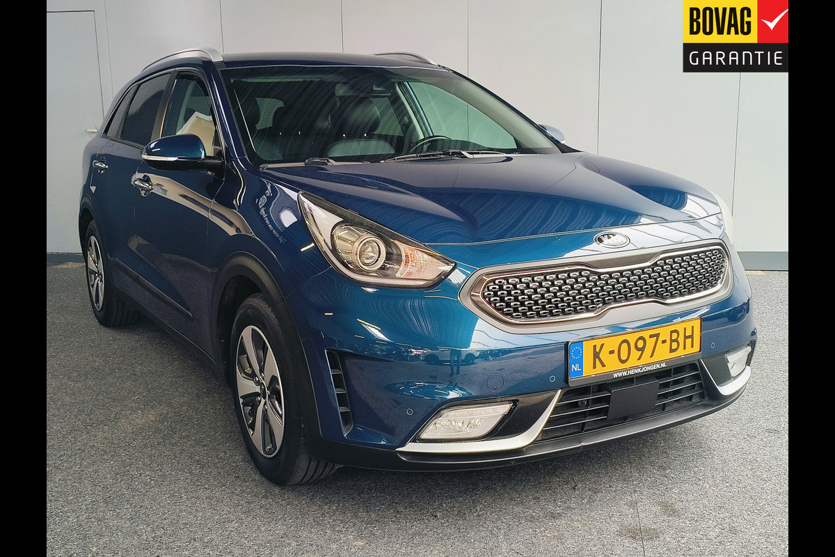 Kia Niro 1.6 GDi Hybrid DynamicLine Travel Connect Rijklaar + 12 maanden Bovag-garantie Henk Jongen Auto's in Helmond, al 50 jaar service zoals 't hoort! Kia Niro 1.6 GDi Hybrid DynamicLine Travel Connect Rijklaar + 12 maanden Bovag-garantie Henk Jongen Auto's in Helmond, al 50 jaar service zoals 't hoort!