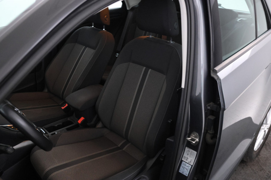 Volkswagen T-Roc 1.6 TDI Style Navigatie, Airco, Cruise.