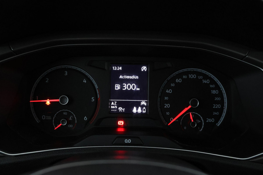 Volkswagen T-Roc 1.6 TDI Style Navigatie, Airco, Cruise.