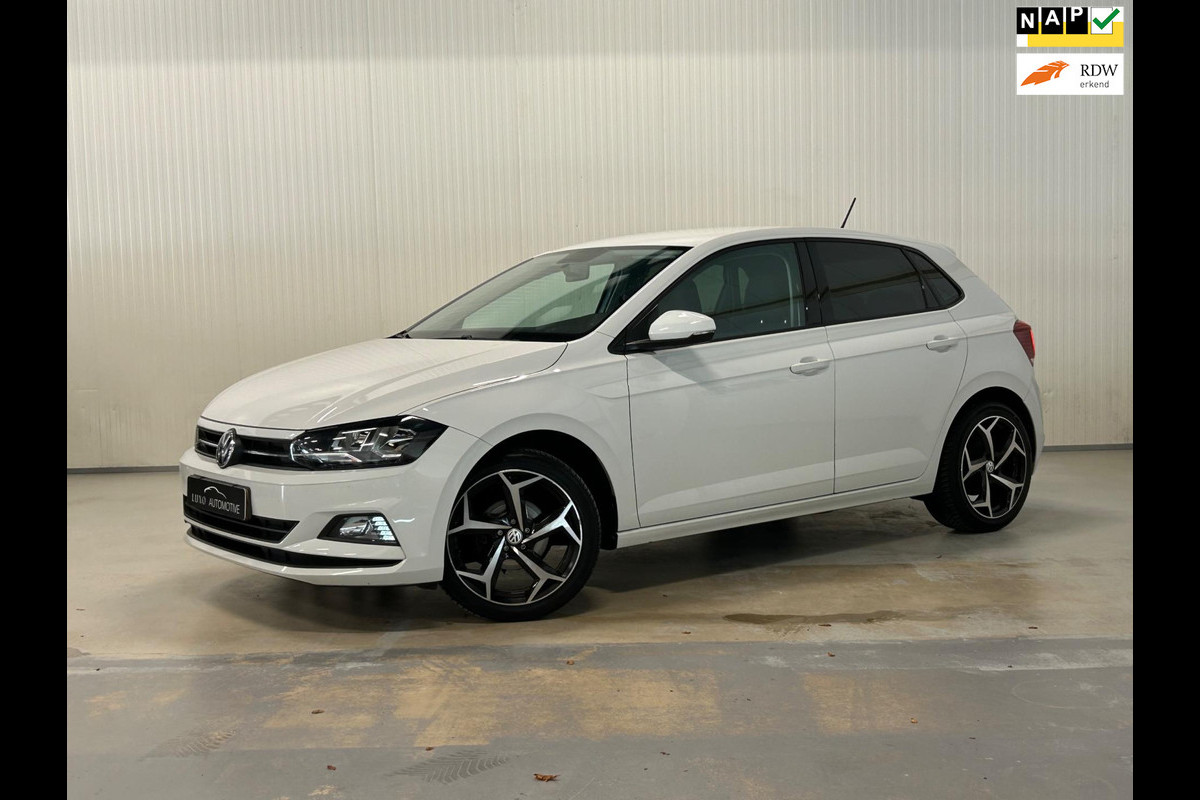Volkswagen Polo 1.0 TSI Comfortline | NAP | ACC | CARPLAY | MISTLAMPEN Volkswagen Polo 1.0 TSI Comfortline | NAP | ACC | CARPLAY | MISTLAMPEN