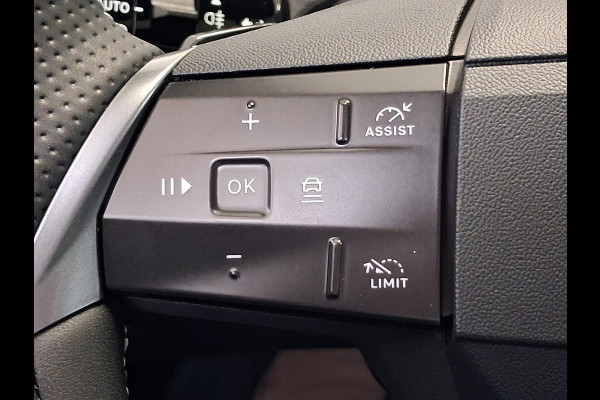 Opel Grandland 1.2 Turbo Hybrid Business Edition Automaat | Navigatie | Panoramisch Schuifdak | Head-Up Display | Elektrische Kofferklep | Focal Hi-Fi |