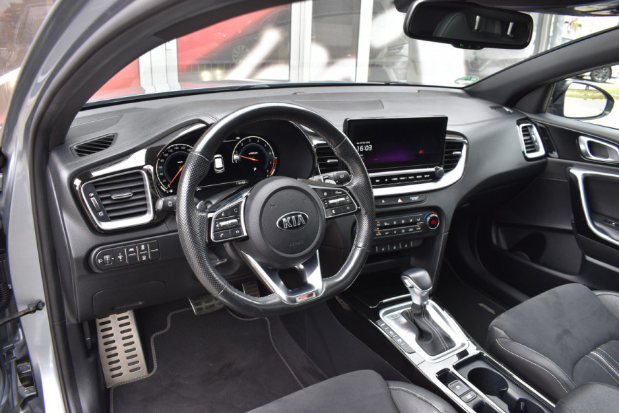 Kia ProCeed 1.4 T-GDI GT-Line / Navigatie / Adap. Cruise / 17" LM / Panoramadak / Keyless