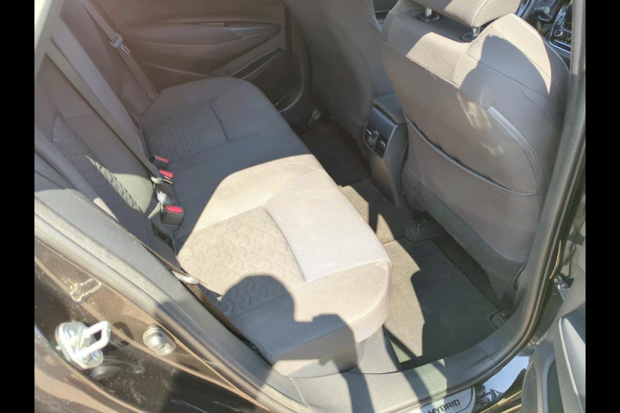 Toyota Corolla Touring Sports 1.8 Hybrid Business NL AUTO | CAMERA | CARPLAY