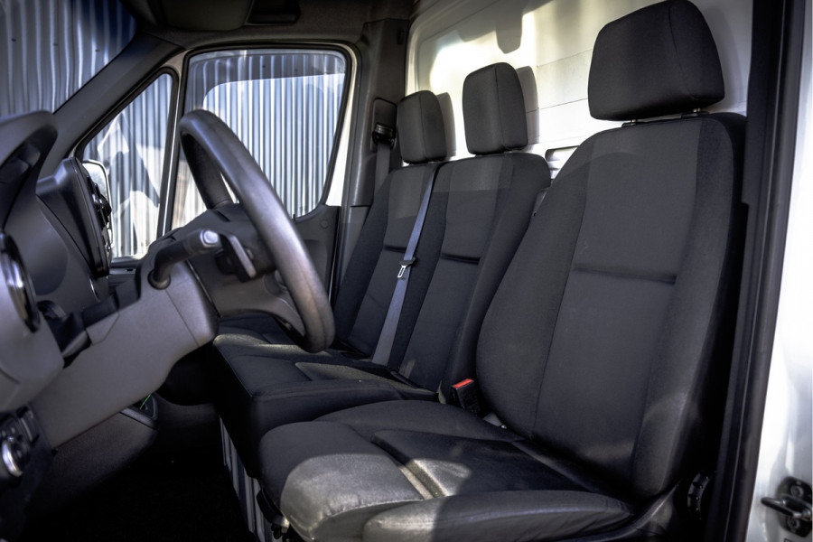 Mercedes-Benz Sprinter 314 CDI L3 Bakwagen met laadklep | Automaat | Mbux | Carplay | Camera | Navigatie | Climate | Cruise | Euro 6