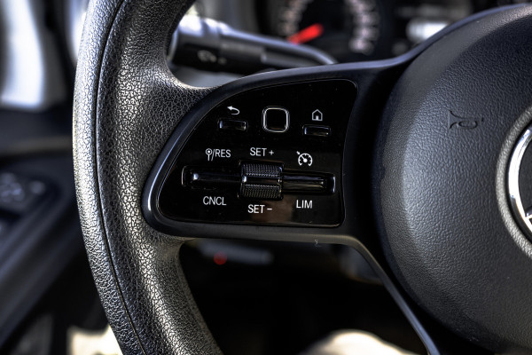 Mercedes-Benz Sprinter 314 CDI L3 Bakwagen met laadklep | Automaat | Mbux | Carplay | Camera | Navigatie | Climate | Cruise | Euro 6