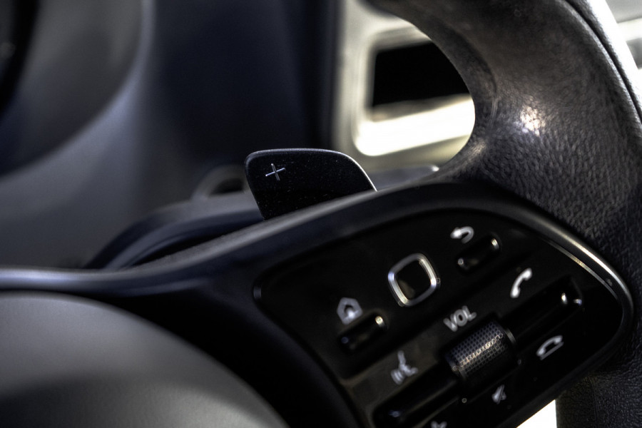 Mercedes-Benz Sprinter 314 CDI L3 Bakwagen met laadklep | Automaat | Mbux | Carplay | Camera | Navigatie | Climate | Cruise | Euro 6