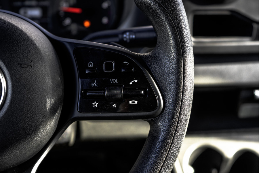 Mercedes-Benz Sprinter 314 CDI L3 Bakwagen met laadklep | Automaat | Mbux | Carplay | Camera | Navigatie | Climate | Cruise | Euro 6