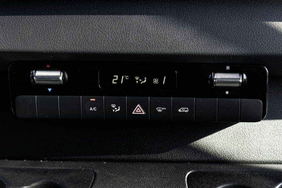 Mercedes-Benz Sprinter 314 CDI L3 Bakwagen met laadklep | Automaat | Mbux | Carplay | Camera | Navigatie | Climate | Cruise | Euro 6