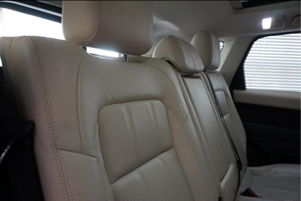 Land Rover Range Rover Sport 2.0 P400e HSE Black Optic | Ivoorwit Leder | Panoramadak | Meridian sound | Luchtvering | Apple Carplay | Virtual Cockpit 3x LED schermen |