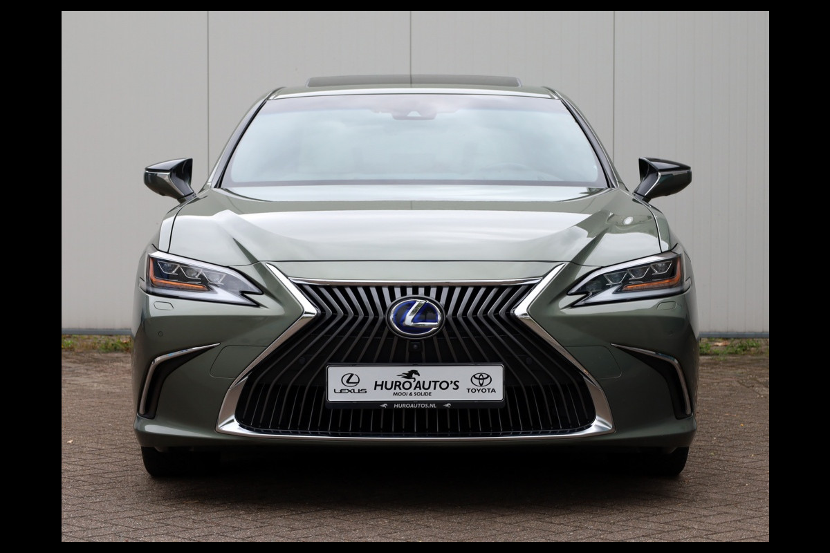 Lexus ES 300h President Line | Mark Levinson | Stoelventilatie | 360 Came Lexus ES 300h President Line | Mark Levinson | Stoelventilatie | 360 Came