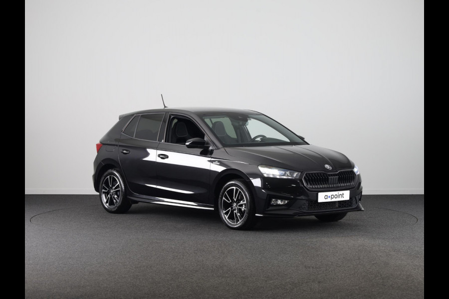 Škoda Fabia 1.0 TSI Monte Carlo 95 pk | Verlengde garantie |  Navigatie via App | Parkeersensoren | Achteruitrijcamera | Autom. airco | Stoelverwarming |