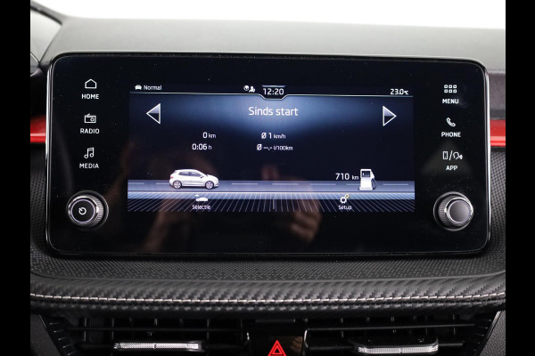 Škoda Fabia 1.0 TSI Monte Carlo 95 pk | Verlengde garantie |  Navigatie via App | Parkeersensoren | Achteruitrijcamera | Autom. airco | Stoelverwarming |