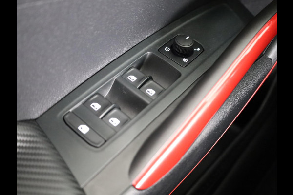 Škoda Fabia 1.0 TSI Monte Carlo 95 pk | Verlengde garantie |  Navigatie via App | Parkeersensoren | Achteruitrijcamera | Autom. airco | Stoelverwarming |