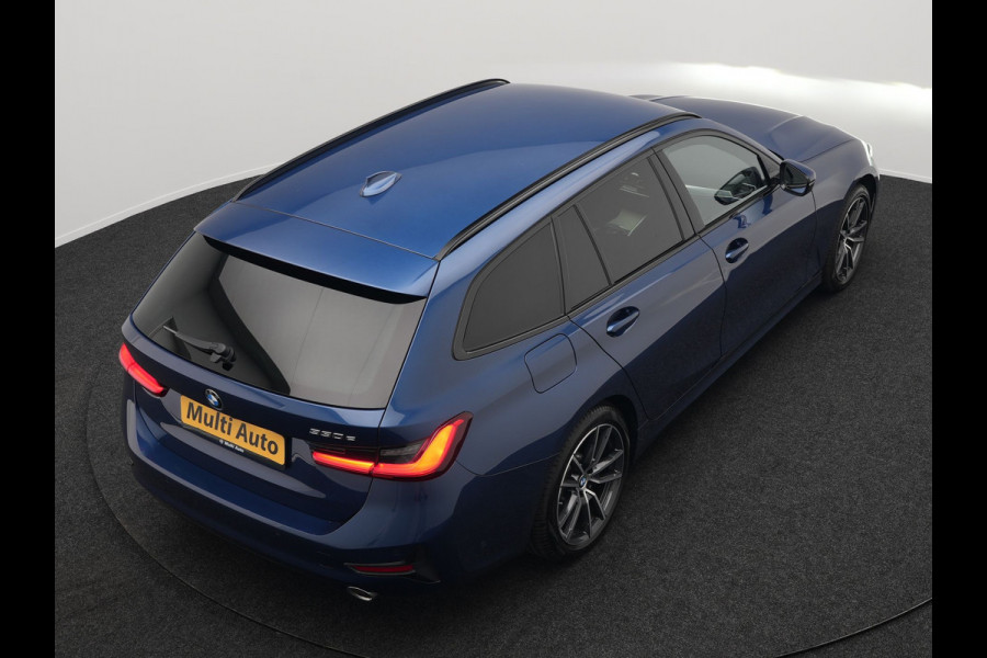 BMW 3 Serie Touring 330e Sportline Plug In Hybrid 293pk Dealer O.H PHEV | Adaptive Cruise | 360 Camera | Head Up | Laser LED | Keyless | Sportstoelen Verwarmd | M Sportstuur | 18"L.M | Apple Carplay |