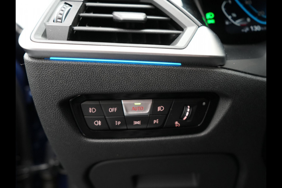 BMW 3 Serie Touring 330e Sportline Plug In Hybrid 293pk Dealer O.H PHEV | Adaptive Cruise | 360 Camera | Head Up | Laser LED | Keyless | Sportstoelen Verwarmd | M Sportstuur | 18"L.M | Apple Carplay |