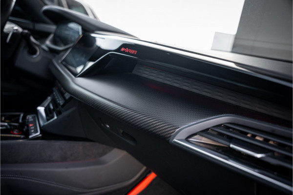 Audi e-tron GT RS 93 kWh - Panorama | B&O | Carbon | Massage | Stoelkoeling | Luchtvering
